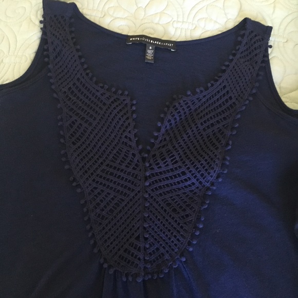 WHBM cold shoulder knit tunic top. Beautiful blue. Like new. Sz S - Picture 4 of 4